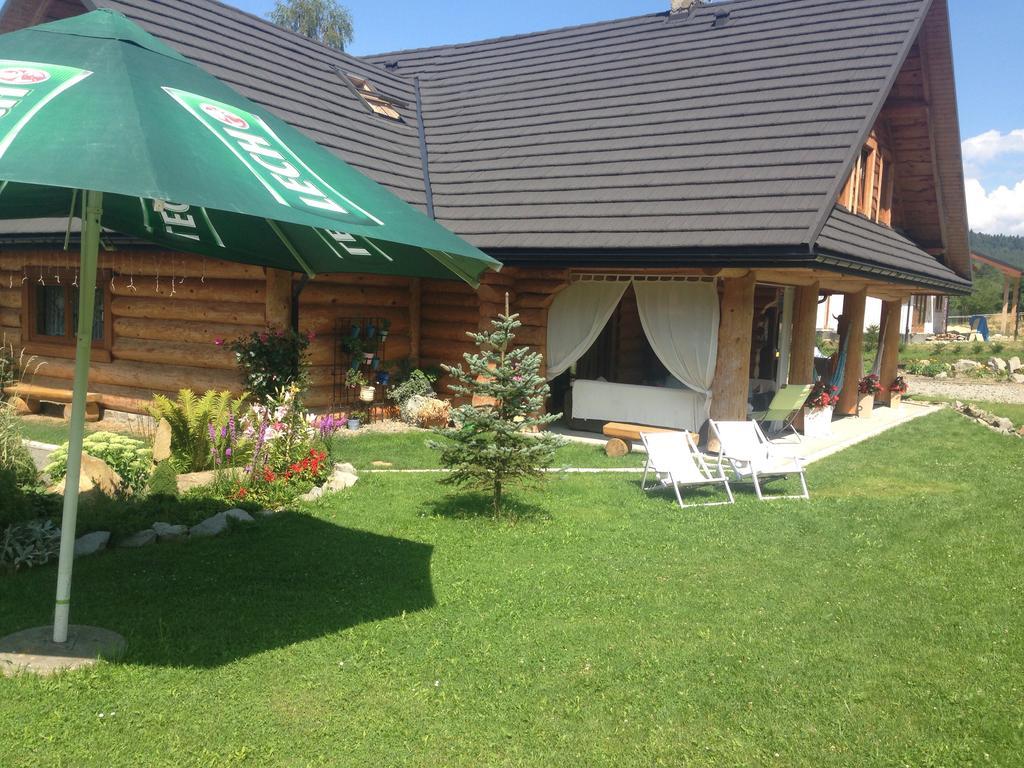 Апартаменти Udany Weekend Устрики-Долішні Екстер'єр фото
